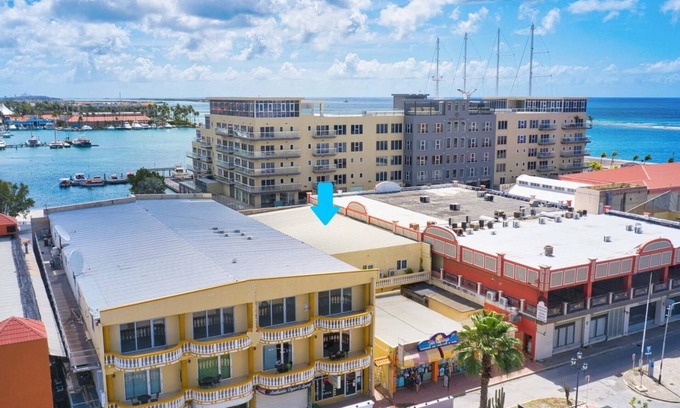 Oranjestad Apartment | NEW Bay Harbor Studio 202
