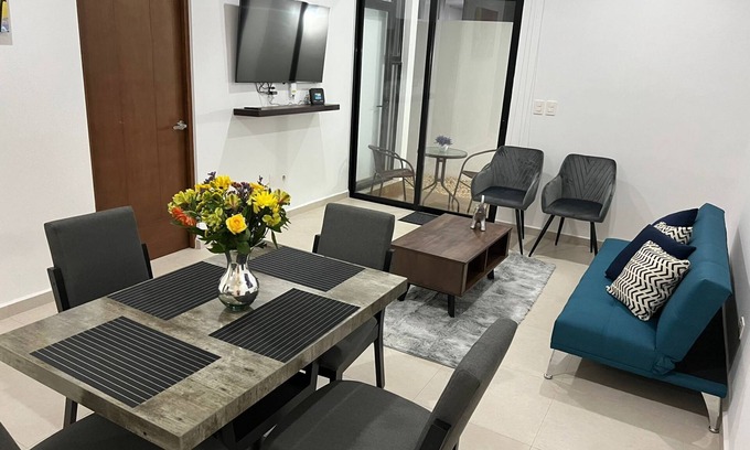 Montecarlo Apartment | New & beautiful apartment (GF) with private pool