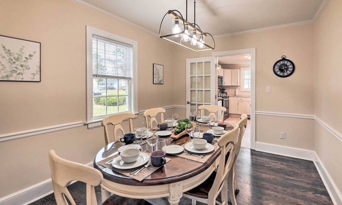 New Bern House | New Bern Retreat w/Fire Pit ~ 1 Mi to Dtwn!