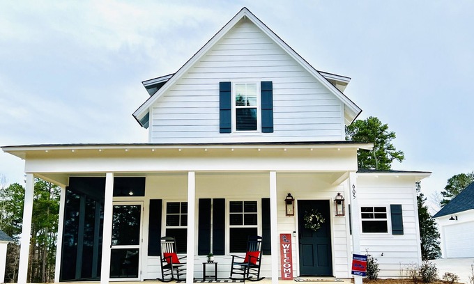 Oxford House | NEW construction! Minutes from Ole Miss
