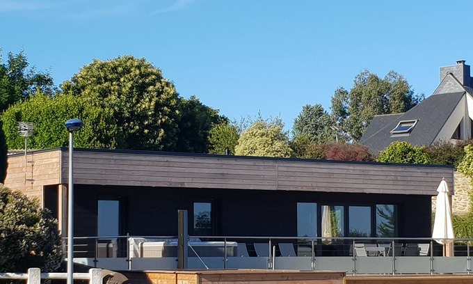 Lezardrieux Cottage | New cottage with spa, seaside, near Brehat