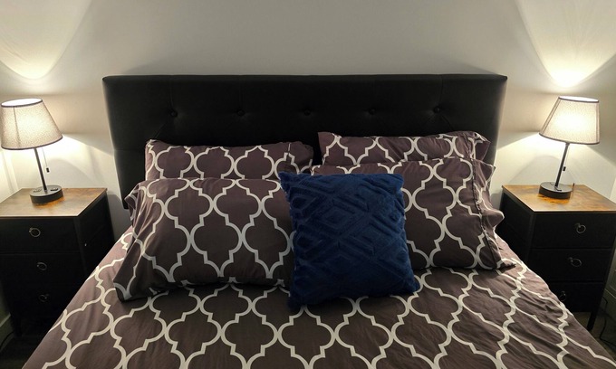 Strathcona County House | New Cozy 1 Bedroom Basement