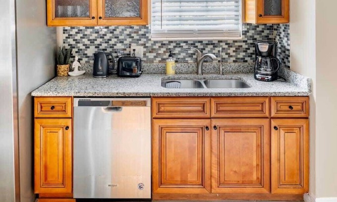Highlands House | NEW Cozy Duplex in Jacksonville