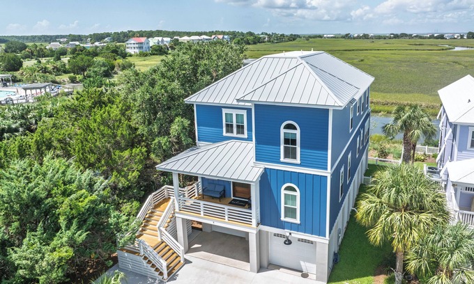 Beachwalk House | New Custom Built 5-Bedroom Coastal Retreat – Harbor Island, SC