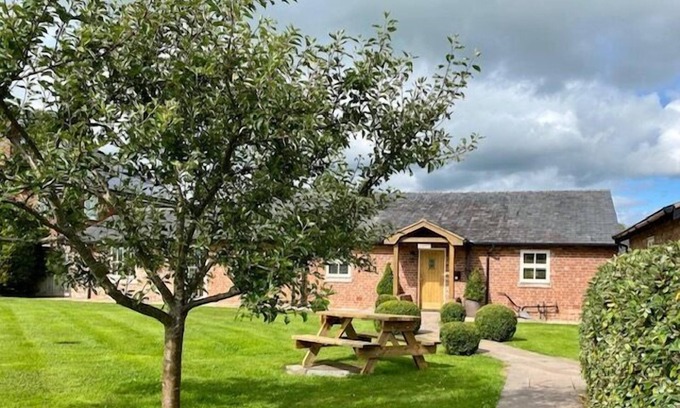Winsford House | New Farm Bed & Breakfast