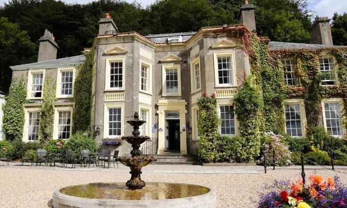 Rhiwbina Hotel | New House Country Hotel