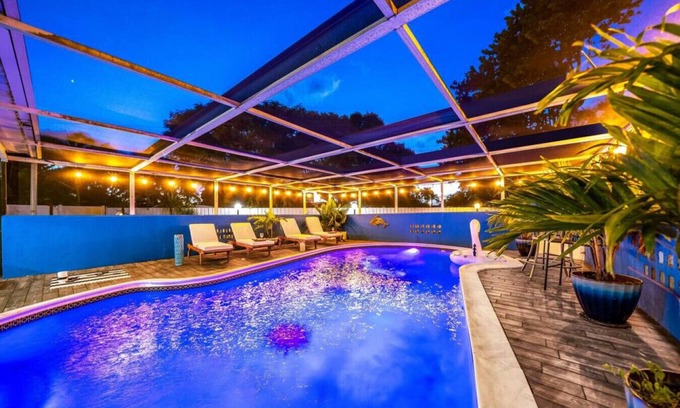 Oakland Park House | NEW HTD POOL/10 MIN TO BCH, 15 FROM AIRPORT/HOTTUB