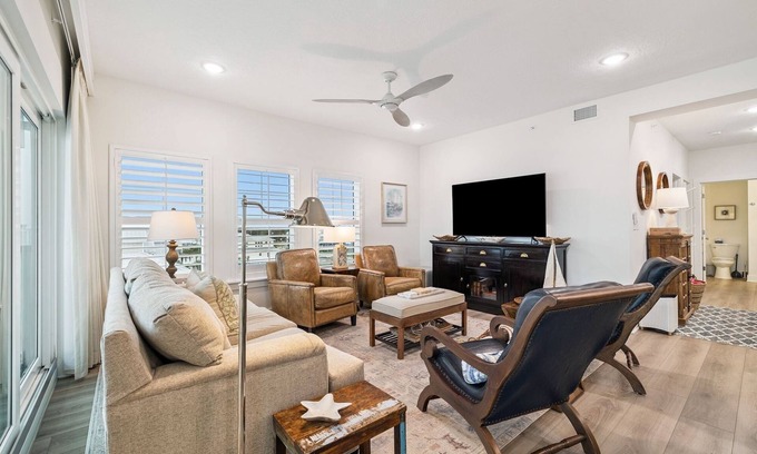 Mexico Beach Condo | New Listing! Mexico Beach Condo! Beachfront! Community Pool and Hot Tub! Peloton! Elevator!