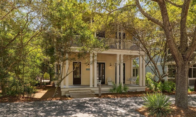 Watercolor House | New Listing! Resort Amenities! WaterColor Lake District! 3 Adult Bikes! Grill!