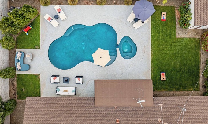 Scottsdale Country Acres House | NEW LISTING SPECIAL: Old Town Camelback Oasis: Modern Comfort, Private Pool!