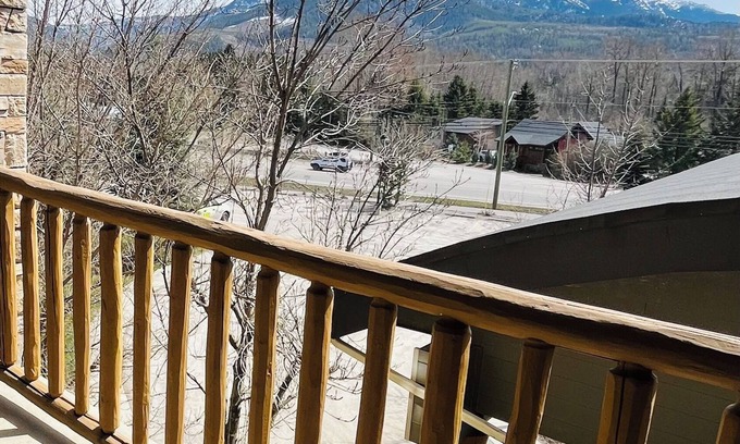 East Kootenay Condo | New Listing - Updated Family Friendly Condo with Heated Pool
