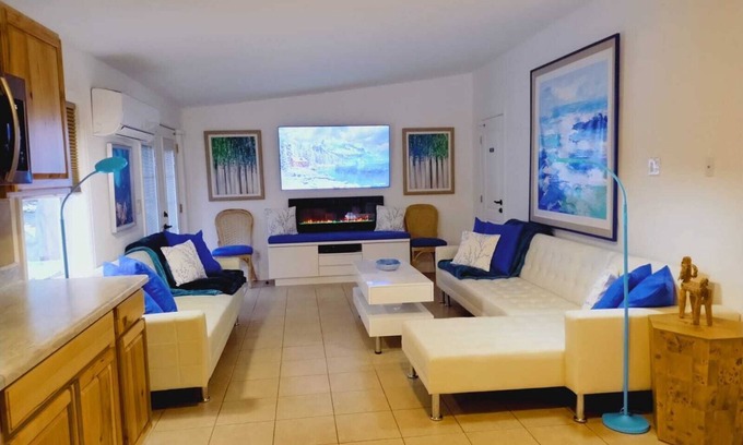 Carbondale Apartment | NEW LISTING. Vacation or Workation - Perfect Get-Away by the River and Trail