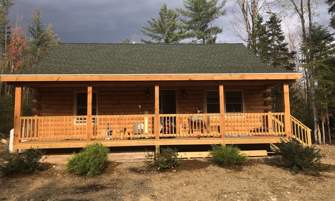 Stratford House | New log cabin
