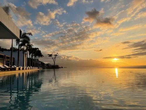 Alta Vista Apartment | New! Luxury 2bd 2ba Romantic Zone Largest Pool in PV Sea View Balcony