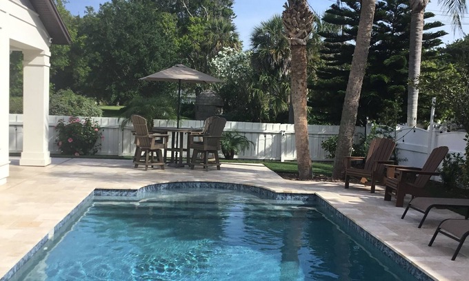 St. Augustine House | New Luxury Pool Home Anastasia Isle Bridge of Lions, Old Town 5 Star Awaits You