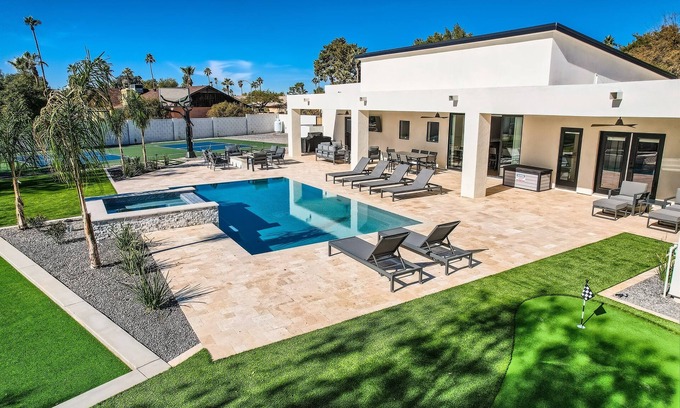 Avant House | New|Luxury|Resort Yard|Spacious