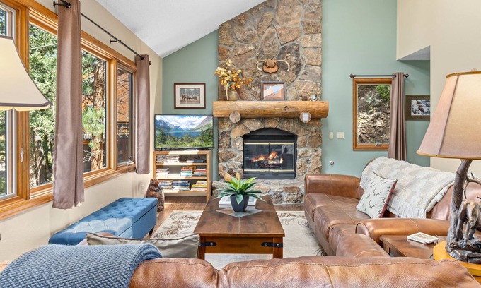 Aspen Brook House | NEW! McDermott Base Camp by Estes Park Homes