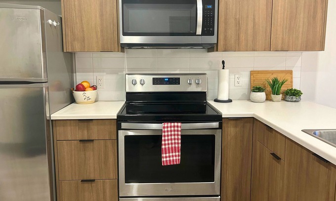 Jasper Apartment | New modern 1 bedroom suite with kitchen and laundry