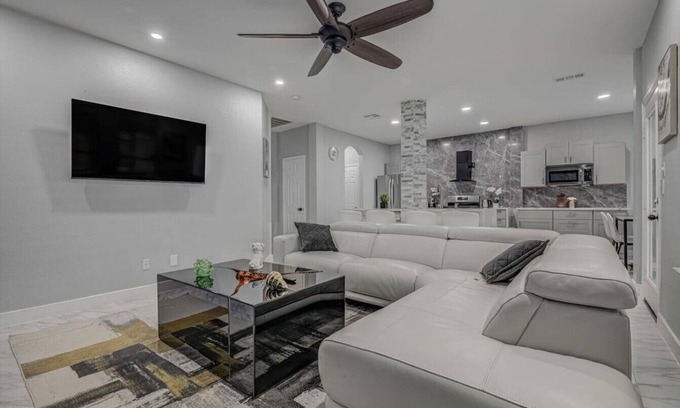 George Bush Park/Eldridge House | *NEW* Modern Getaway - Houston