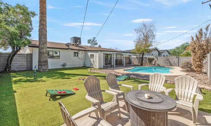 Tempe House | NEW Modern Tempe Home with Pool - 4bd, 2ba
