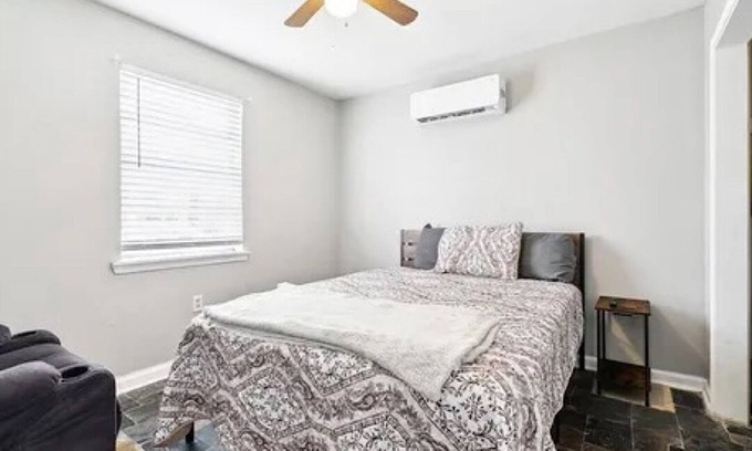 Treme Condo | New Orleans Safe & cozy 2 bed condo - Superhost - Parking available.