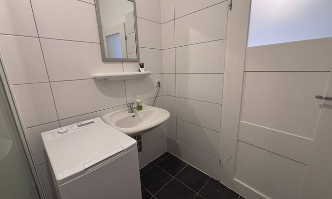 Zeitz Apartment | new place only 30 minutes from Leipzig