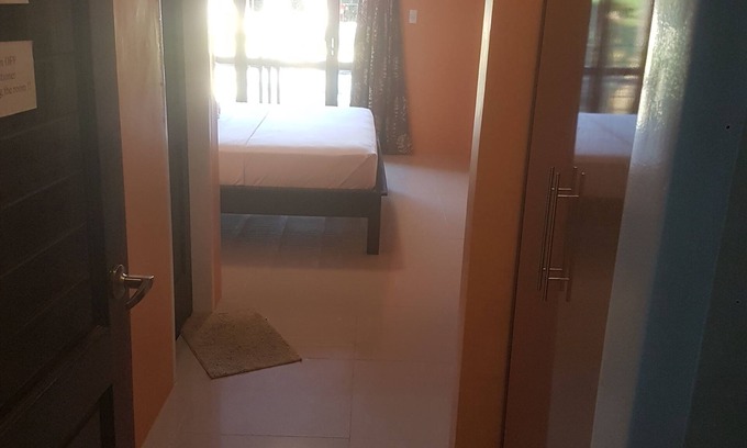 Tawala Apartment | New Room for 2.5 minutes walk to Beach and Nightlife