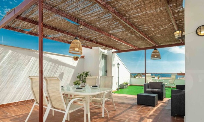 Pedregalejo Playa Apartment | NEW Seaview apartment with a private terrace
