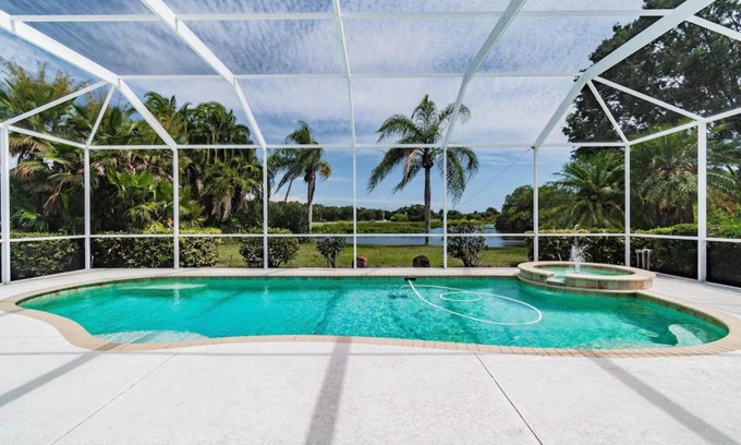 Palmer Ranch House | New Siesta Key Beach Villa