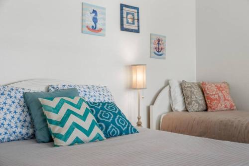 West Panama City Beach House | NEW! Steps To White Sand Beaches! Pool & Grill! 2BR 2BA