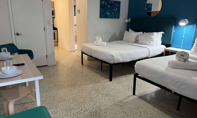 The Roads Condo | ✨ New Studio plus FREE parking fee