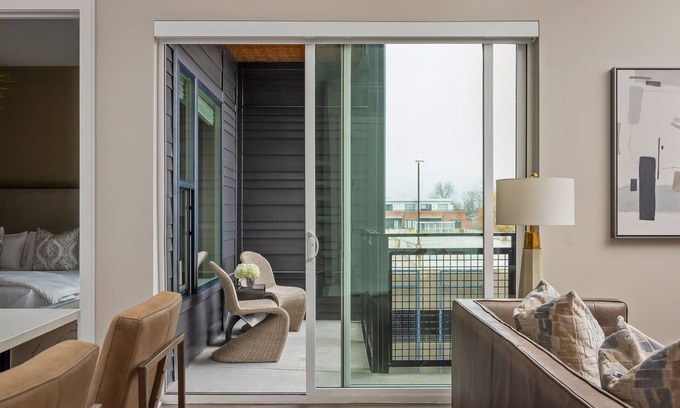 Inman Park Apartment | *New* Studioplex Overlook by Atlanta Luxury Rentals