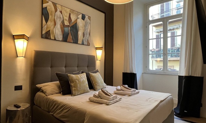 Naples City Centre Apartment | New Superior Gold Apartment - NAPOLI MARIANA LUXURY