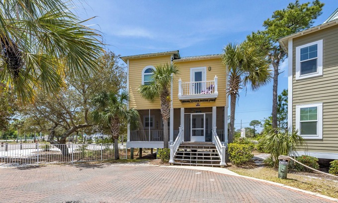 Ono Island Condo | New To PKRM's Rental Portfolio! 2 BR 2.5 BA Has Charm Of A Coastal Cottage!