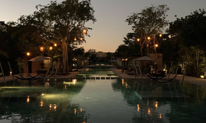 Playacar Beach Condo | New TROPICAL AWA 1 Room Infinity Pool Gym Bar
