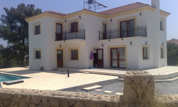 Karavas House | New Villa Kyrenia Northern Cyprus (Private Pool)