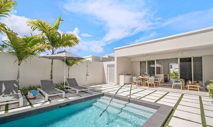 Porters House | New villa with private pool near beach - Porters Place 11