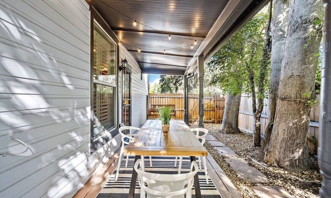 Washington Park West House | NEW! Walk Wash Park from our Historical Home!