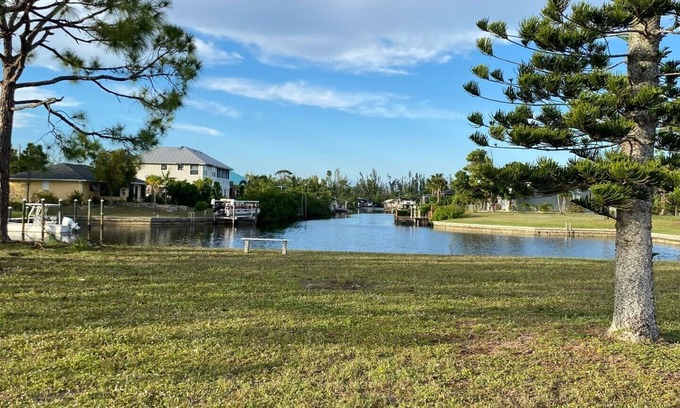 Pine Island Center House | New waterfront Pine Island home awaits your fishing adventure!