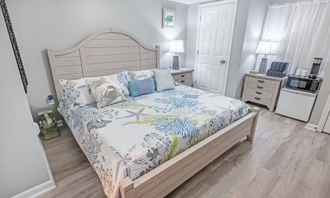 North Myrtle Beach Condo | Newly Added, Barefoot Yacht Club, Saltwater Pools!