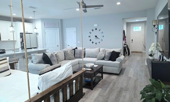 The Pines House | Newly Built 3/2 Home with Hanging Daybed- 1.5 miles to White Sand Beaches