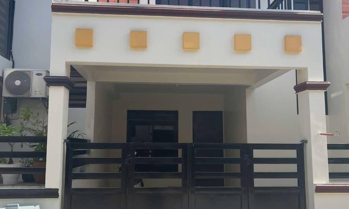 Lipa House | Newly built fully furnished 3-bedrooms house in charming Lipa City with WiFi, AC