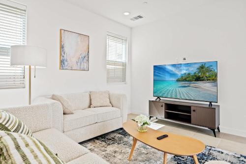 Thousand Palms House | Newly Built Stylish 3BR Oasis Home in Palm Desert