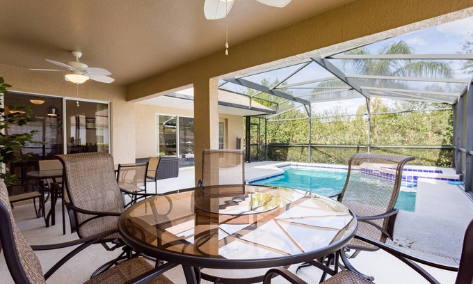 Orange Tree Villa | Newly decorated 4 bed private pool home near Disney,own mini putt putt golf hole