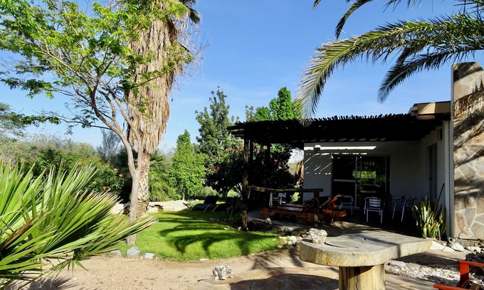 Usakos Apartment | NEWLY LISTED!Charming 1-bedroom apartment outside of Usakos, near the Spitzkoppe