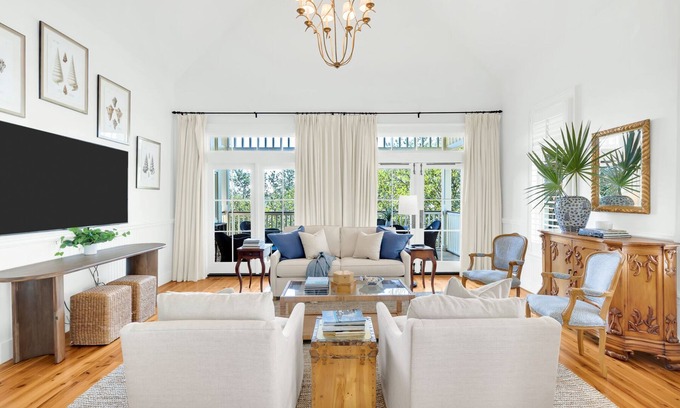 Beach District Condo | Newly Remodeled 1 Bedroom Condo with Loft