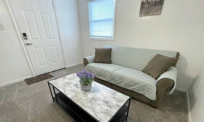 Franklin House | Newly Remodeled 1bd/1ba House in Franklin!