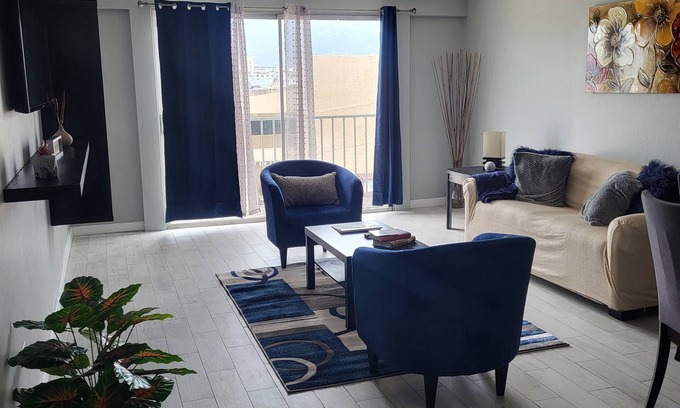 Kingston Apartment | Newly remodeled apartment waterfront downtown Kingston