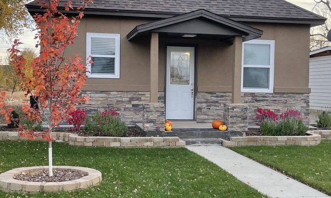 Holly House | Newly remodeled house in Southeast Colorado