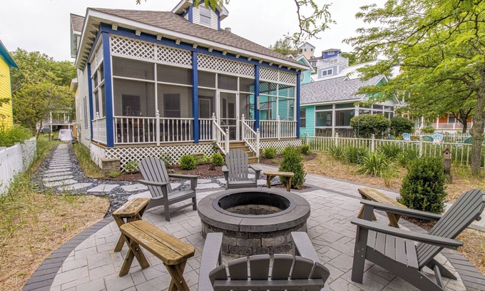 Michigan City House | Newly Remodeled Rental, short walk to the beach